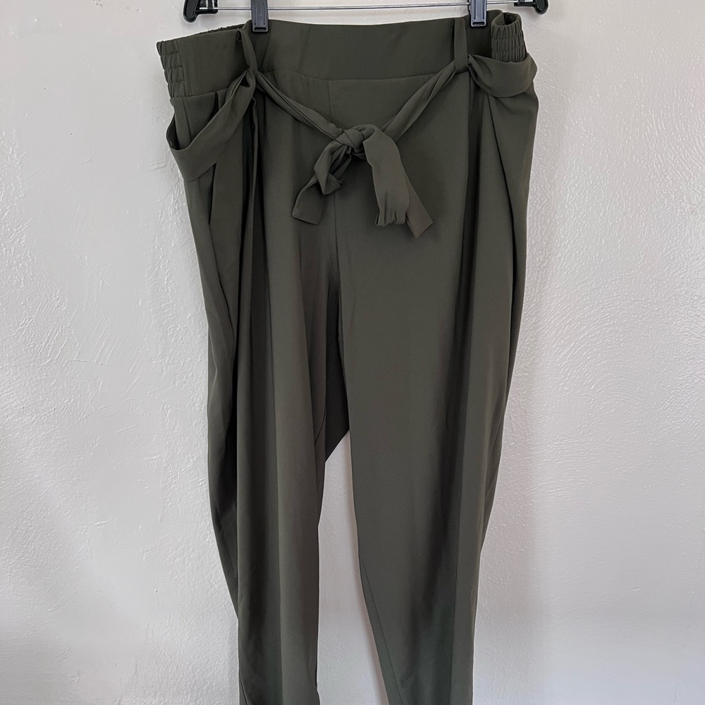Torrid cigarette tie pants olive green